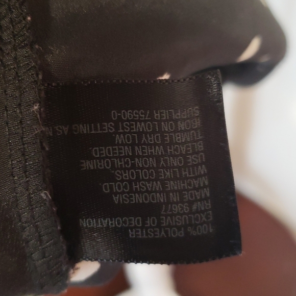 WORTHINGTON Blk Wht Demi Dot Sleeveless Top - Picture 6 of 8